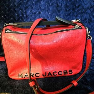 Marc Jacobs Soft Box 23